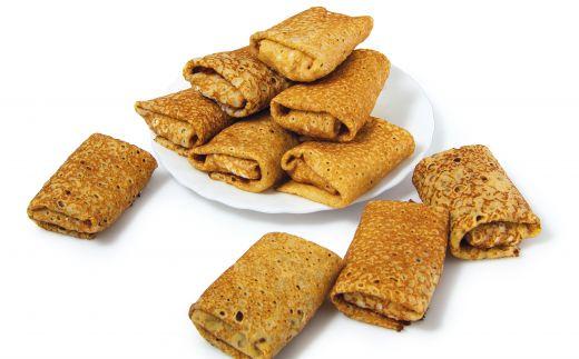 Блинчики с яблочно-клубничной начинкой